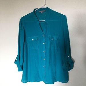 Pretty turquoise blouse. NY collection. Size L.